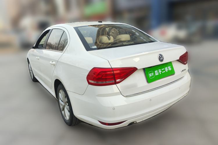 Used Volkswagen Lavida 2015 1.6L Manual Comfort Edition