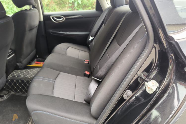 Used Nissan Sylphy EV 2018 Smart Edition Left Rear Seat