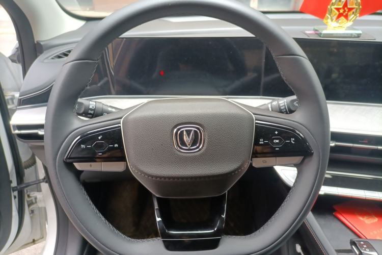 Used CHANGAN Eado 2023 Changan Edition PLUS Blue Whale NE 1.4T GDI DCT Prestige Version