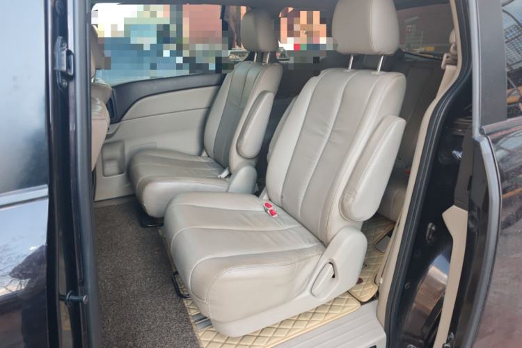 Used Mazda 8 2013 2.5L Ultimate Edition
