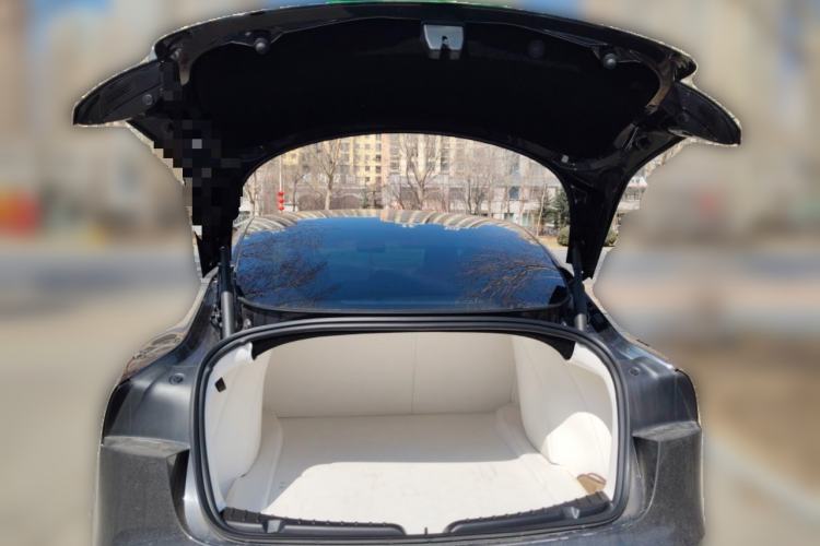 Used Tesla Model 3 2025 Rear-Wheel-Drive Version Trunk