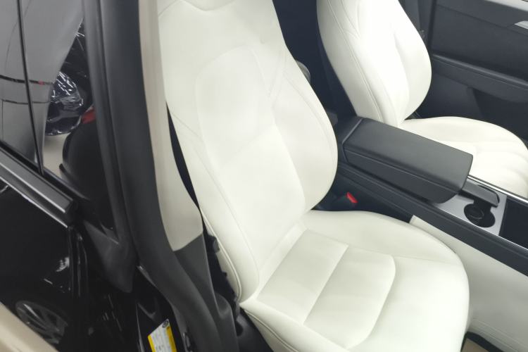 Used Tesla Model Y 2022 Revised Version Long-Range All-Wheel Drive Right Front Seat