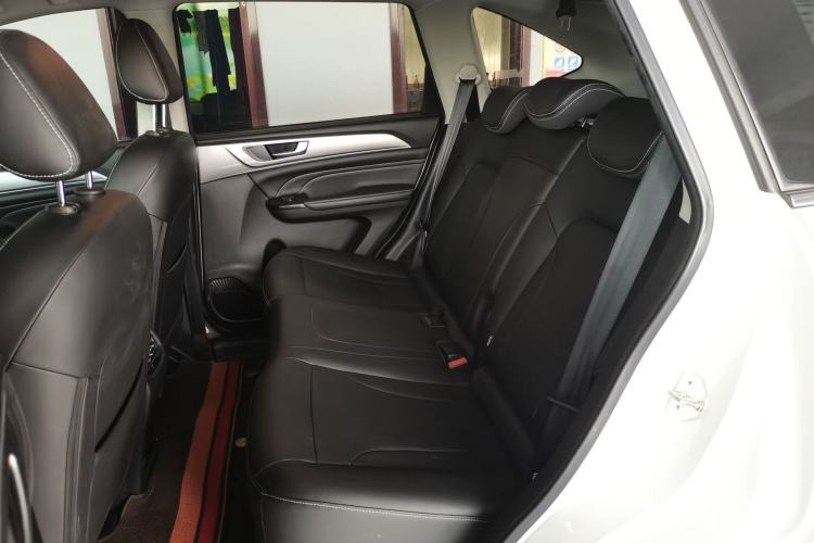 Used Haval M6 2021 PLUS 1.5T DCT Prestige Smart Connectivity Model
