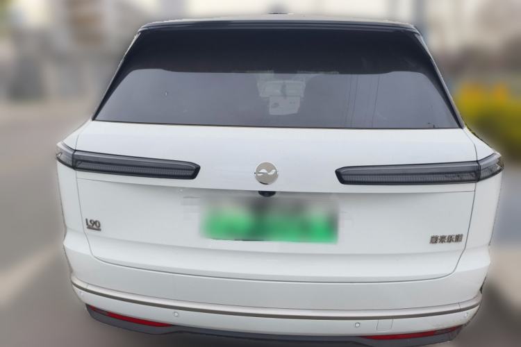 Used ONVO Luxeed L90 2025 Model—Pro Six-Seater Version