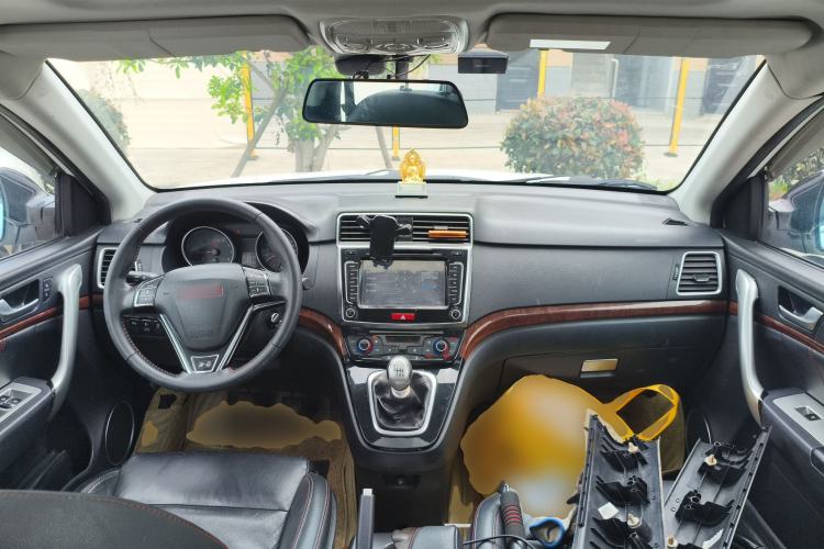 Used Haval H6 2014 Sport Version 1.5T Manual Two-Wheel Drive Elite Edition