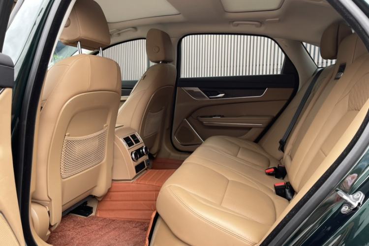 Used Jaguar XFL 2024 2.0T P250 Two-Wheel Drive Prestige Luxury Edition