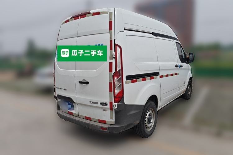 Used Ford Transit 2017 2.0T Diesel Van Short Wheelbase Mid-Roof China V Standard
