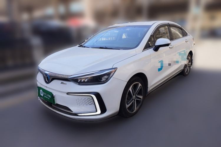 Used BAIC Beijing EU5 2018 R500 Smart Wind Edition