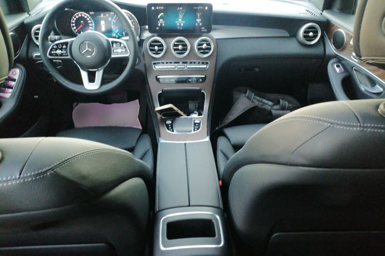 Used Mercedes-Benz GLC 2020 Facelift GLC 300 L 4MATIC Dynamic Edition