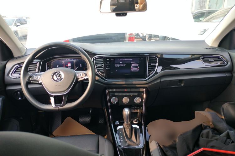 Used Volkswagen T-ROC 2021 280TSI DSG Two-Wheel Drive Comfort Connect Edition
