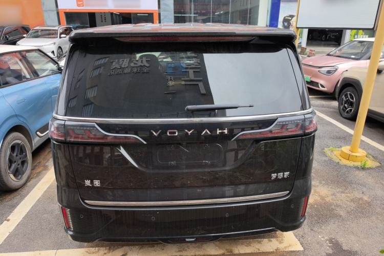 Used VOYAH Dream 2025 PHEV Four-Wheel-Drive Flagship Kunpeng Edition Rear