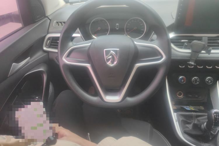 Used Baojun 530 2019 1.5T Manual Comfort Version 7 Seats China V Emission Standard
