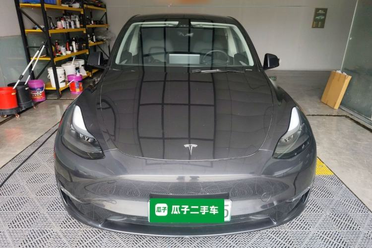 Used Tesla Model Y 2024 Long-Range All-Wheel-Drive Version
