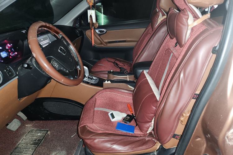 Used Luxgen Great 7 SUV 2012 Limited-Edition Sharp Model 2.2T Two-Wheel Drive Smart Version
