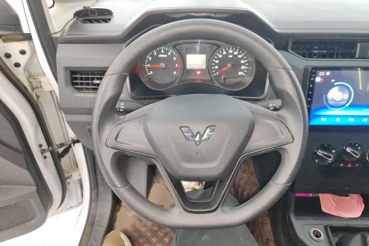 Used Wuling Hongguang PLUS 2020 1.5L Manual Standard Edition 7-Seater