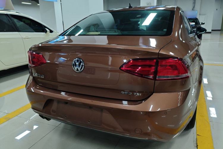Used Volkswagen Lamando 2015 280TSI DSG Comfort Edition