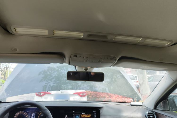 Used Mercedes-Benz E-Class 2018 Facelift E 200 L