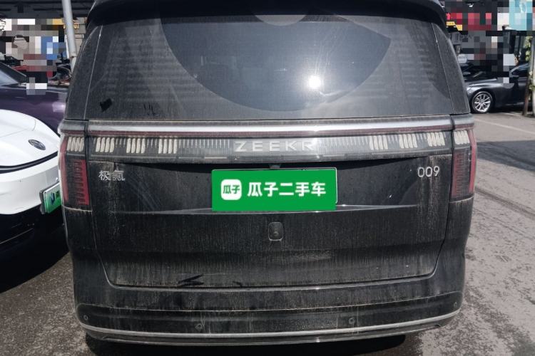 Used Zeekr 009 2022 WE Edition
