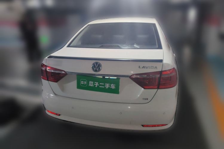 Used Volkswagen Lavida 2013 Revised Version 1.4 TSI DSG Comfort Edition Rear Right 45 Deg