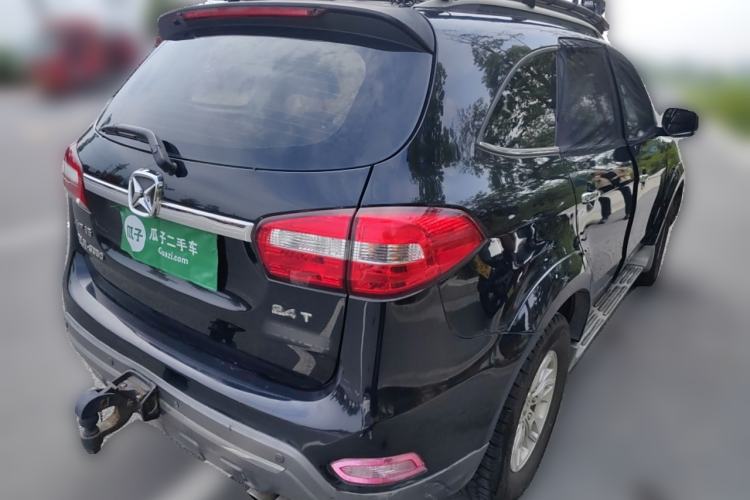 Used JMC Yusheng S350 2013 2.4T Automatic 2WD Diesel Luxury Edition 5 Seats
