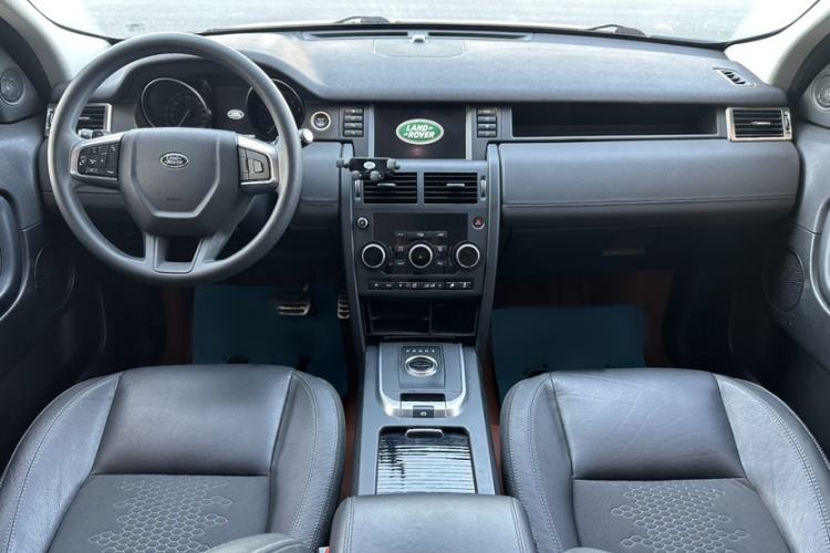 Used Land Rover Discovery Sport 2017 2.0T PURE
