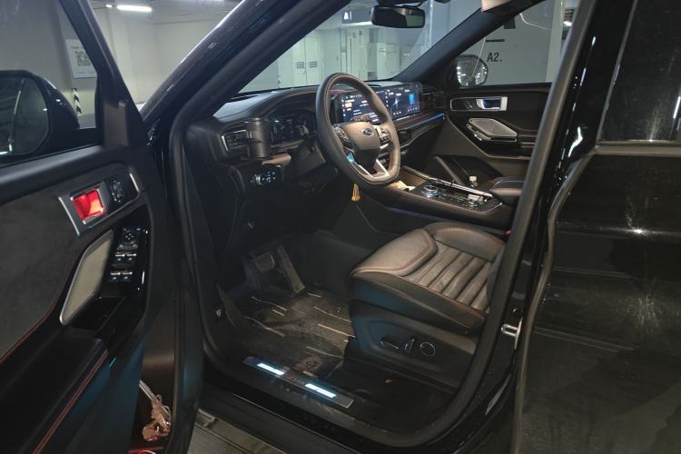 Used Ford Explorer 2023 EcoBoost 285 4x4 ST-LINE 6-Seater