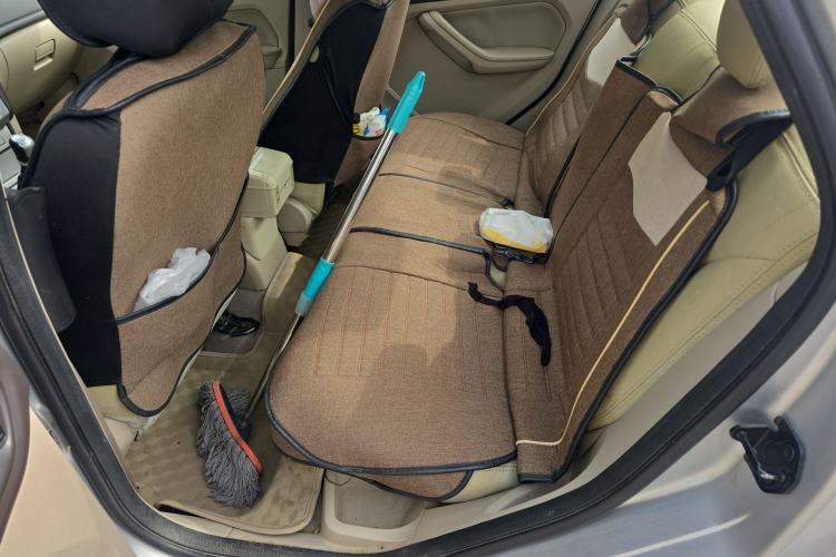 Used Ford Focus 2013 Sedan Classic 1.8L Manual Base Model Left Rear Seat