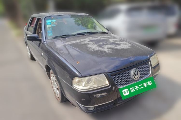 Used Volkswagen Santana Vista 2008 1.8L Manual Sishang Model Front Right 45 Deg