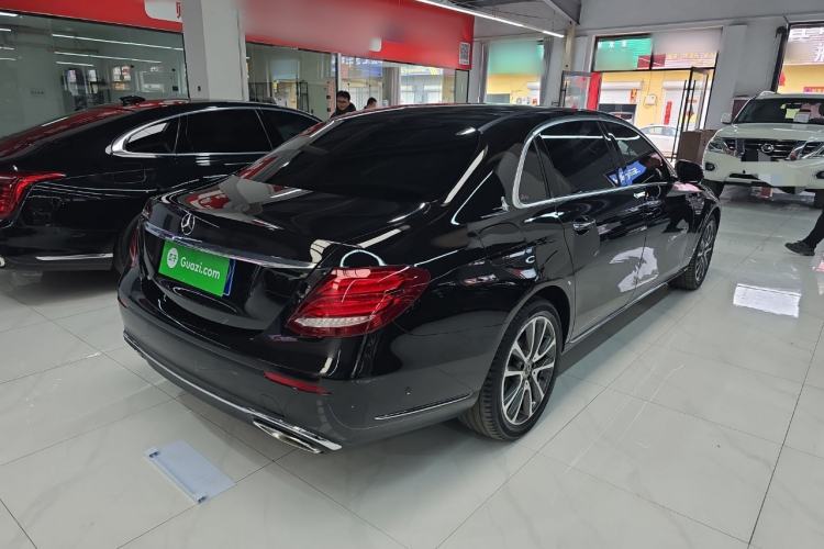 Used Mercedes-Benz E-Class 2018 Facelift E 300 L Luxury Edition
