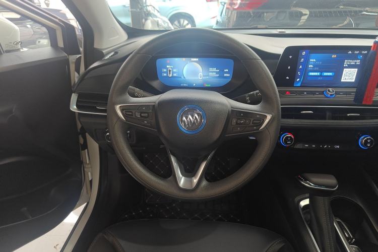 Used Buick Velite 6 2023 430km Range Commuter Version
