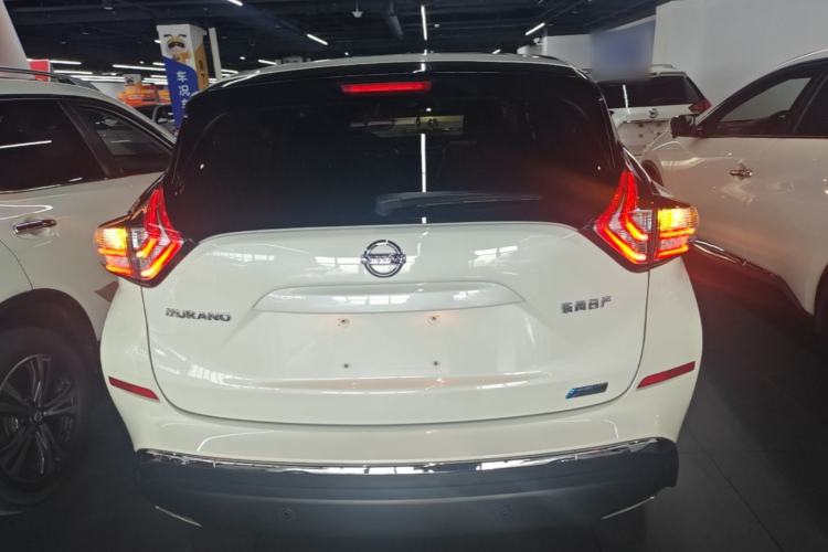 Used Nissan Murano 2021 2.5L XL Two-Wheel Drive Smart Connect Luxury Edition Rear