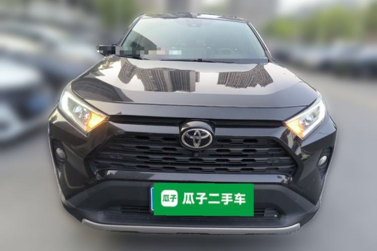 Used Toyota RAV4 2022 2.0L CVT Two-Wheel Drive Fashion Plus Edition
