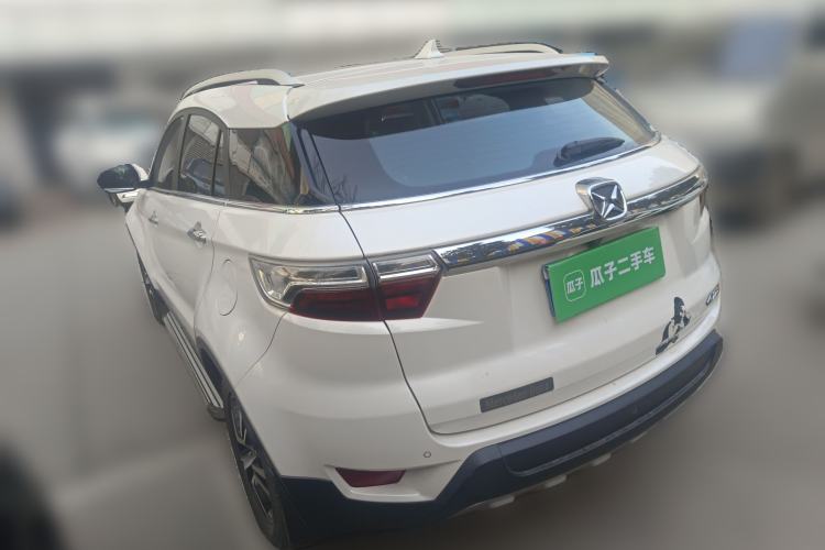 Used JMC Yusheng S330 2016 1.5L GTDi Automatic Two-Wheel Drive Prestige Edition
