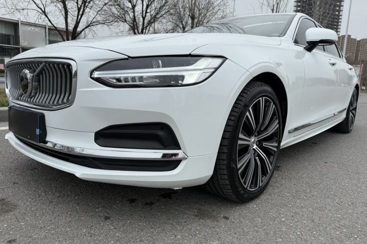 Used Volvo S90 2025 B5 Zhiyuan Luxury Edition