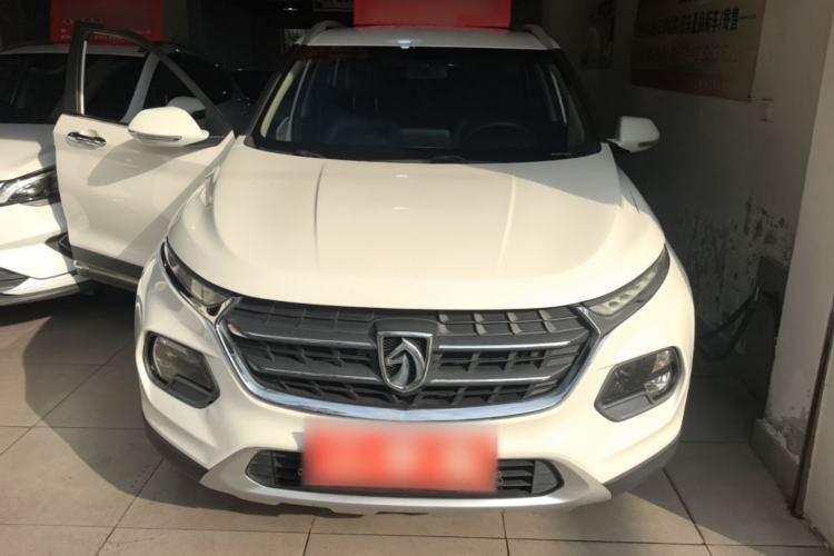 Used Baojun 510 2017 1.5L Manual Fashion Model
