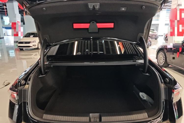 Used Volkswagen Magotan 2024 380TSI DSG Prestige Edition DaMai Package
