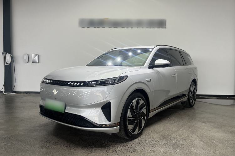 Used Dongfeng eπ eπ008 2024 210Max Range-Extended Version 6 Seats