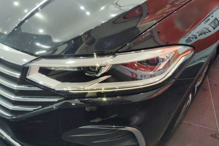 Used Volkswagen Lavida 2024 1.5L Automatic 5 Million Edition Left Front Headlight