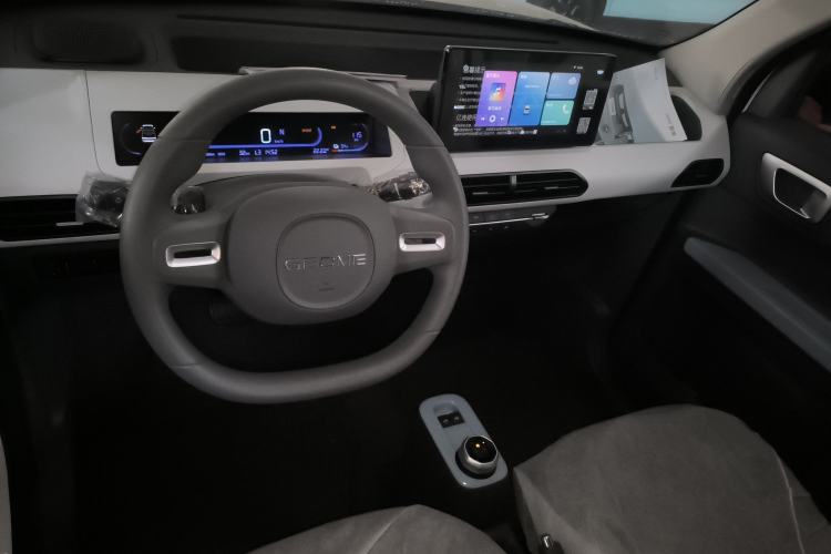 Used Geely Galaxy Panda 2024 Panda Mini 200km Endurance Bear