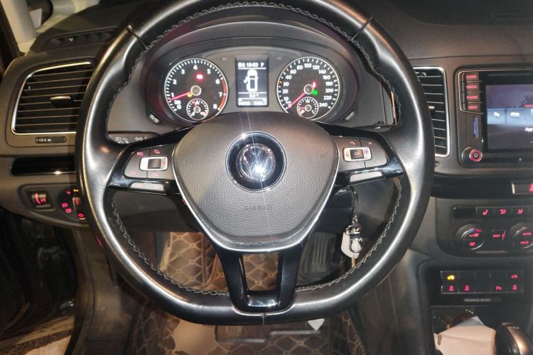 Used Volkswagen Sharan 2016 380TSI Luxury 7-Seater
