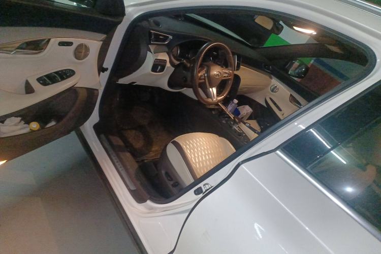 Used Infiniti QX50 2018 2.0T Four-Wheel Drive Luxury Edition Driver Seat