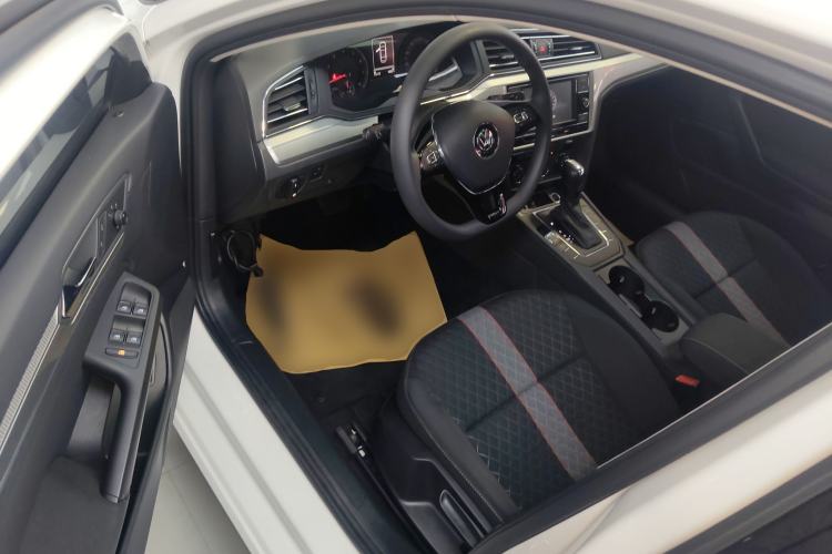 Used Volkswagen Lamando 2019 230TSI DSG Fashion Edition China VI