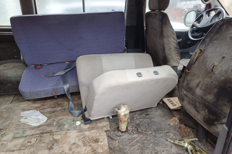 Used FORTHING Lingzhi 2014 V3 1.5L 7-Seater Standard Model II Left Rear Seat