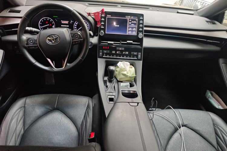 Used Toyota Avalon 2019 2.5L Touring Premium Version China VI Standard
