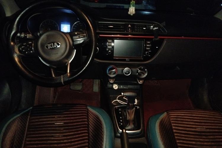 Used Kia KX Cross 2017 1.4L AT GLS