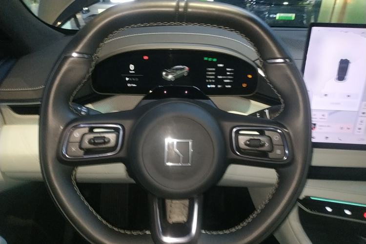 Used Zeekr 001 2025 WE Edition 100 kWh Rear-Wheel Drive
