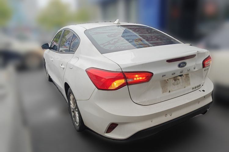 Used Ford Focus 2018 Sedan Classic EcoBoost 180 Automatic Elite Model