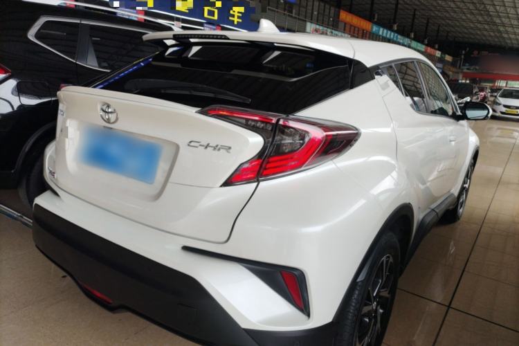 Used Toyota C-HR 2018 2.0L Luxury Edition China V Standard Rear Right 45 Deg