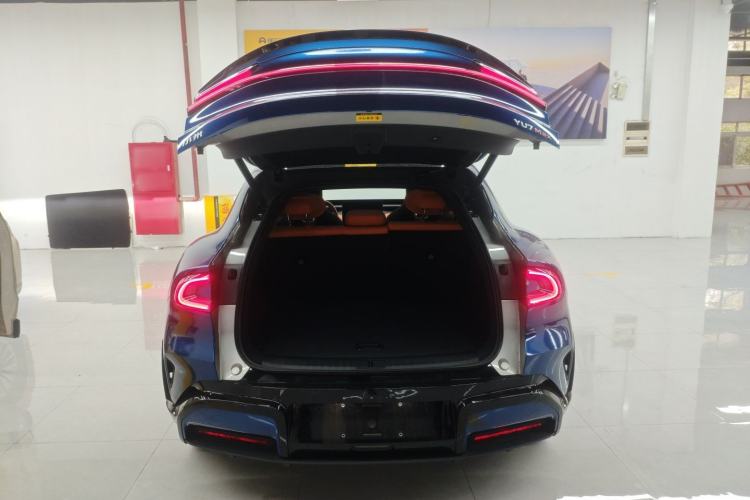 Used Xiaomi Auto YU7 2025 Ultra-Long Range High-Performance All-Wheel-Drive Max Edition
