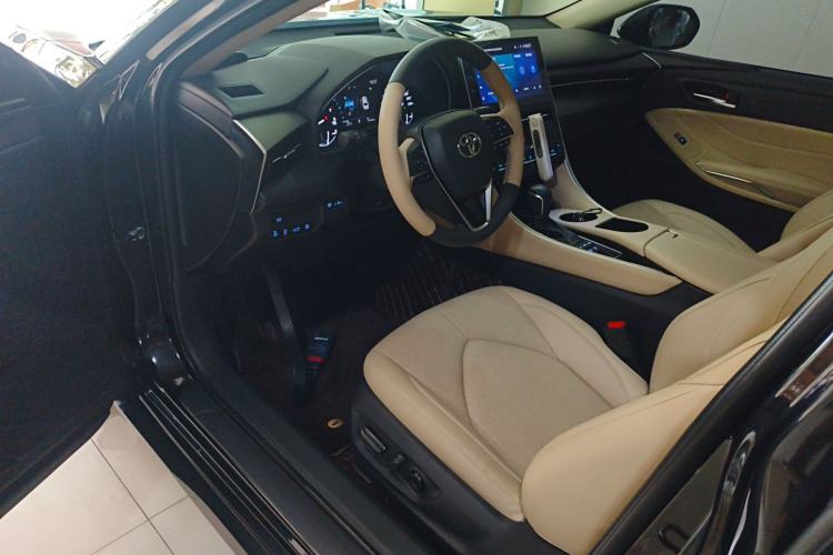 Used Toyota Avalon 2022 2.5L Luxury Edition Driver Seat